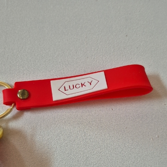 The FLASH Keychain/ Pendant - Picture 4 of 5